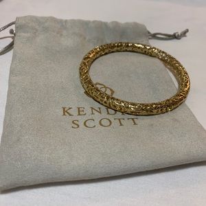 Kendra Scott Gold Bangle (Thin)